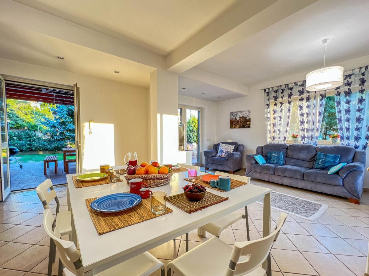 Appartamento Livingapple Scauri  Esterno foto